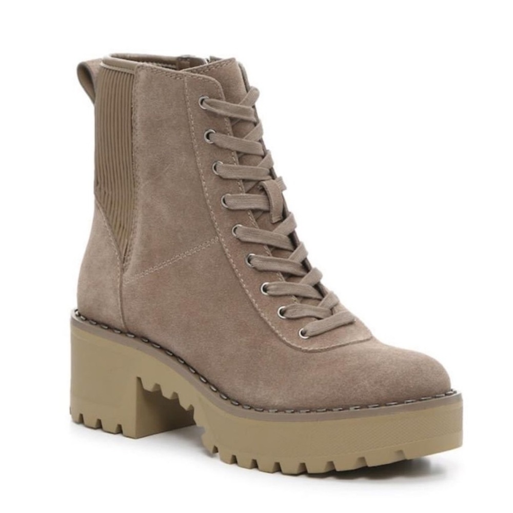 New Women’s Vince Camuto Tan Combat Boots Size 7